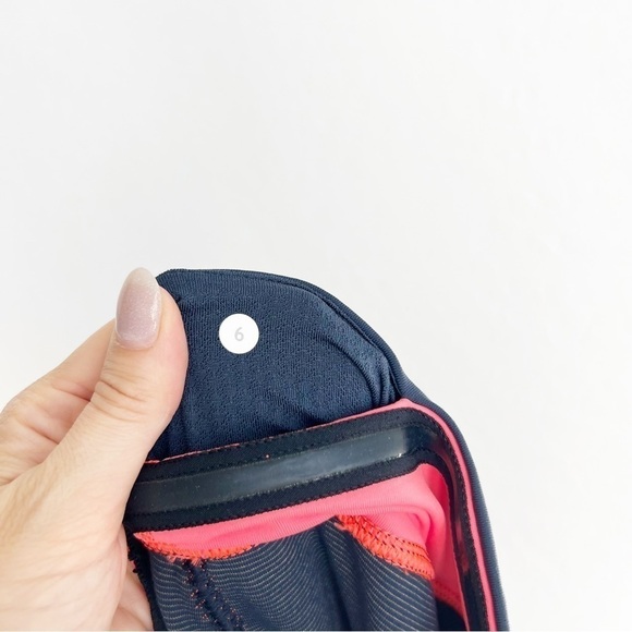 Lululemon Women's Crane Crop Leggings Athletic Inkwell Navy Blue Neon Orange 6 - Picture 7 of 7